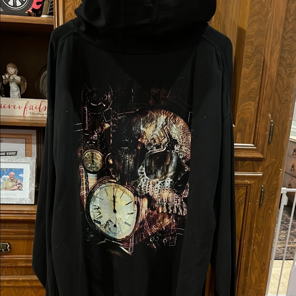 Lamb of God Black Hoodie - Picture 4 of 4